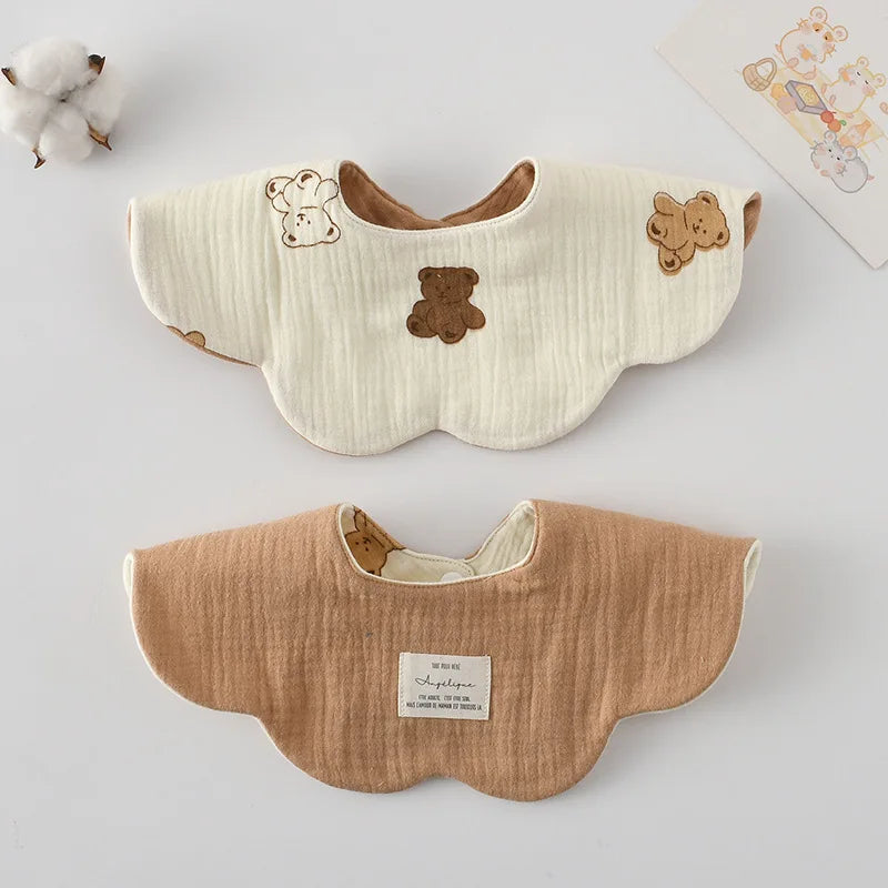 Le Pétale - Petal Shaped Bib
