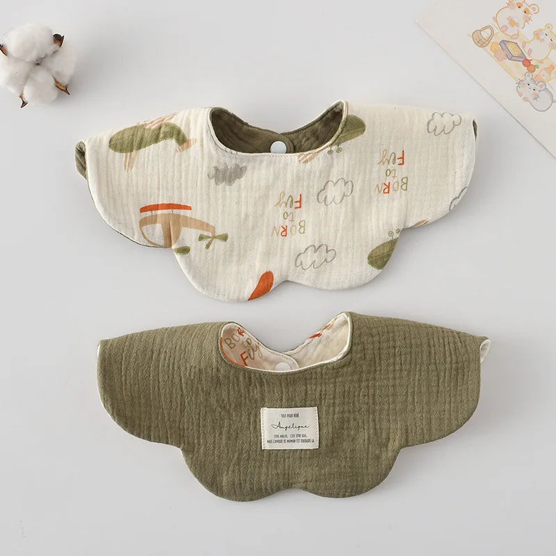 Le Pétale - Petal Shaped Bib