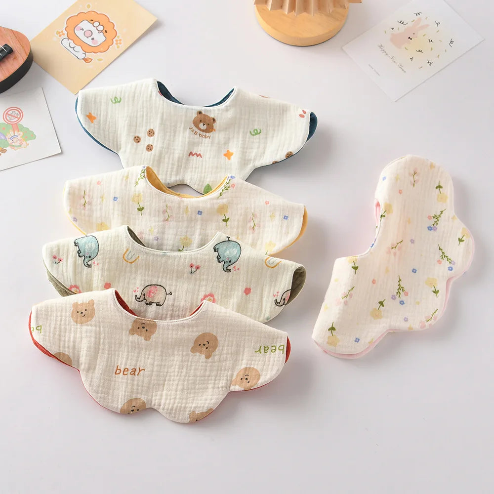 Le Pétale - Petal Shaped Bib