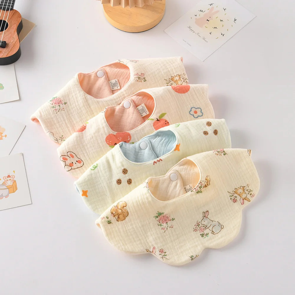 Le Pétale - Petal Shaped Bib
