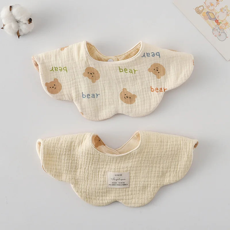 Le Pétale - Petal Shaped Bib
